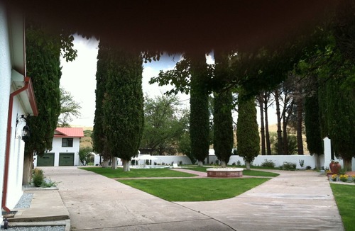 Faywood Apartment | Nan Ranch - Patio Apartment, Luxury Ranch Estate Compound, Mimbres River Valley