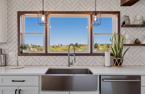 Tucson House | Nestled in the beautiful desert of Tucson, this home will take your breath away.