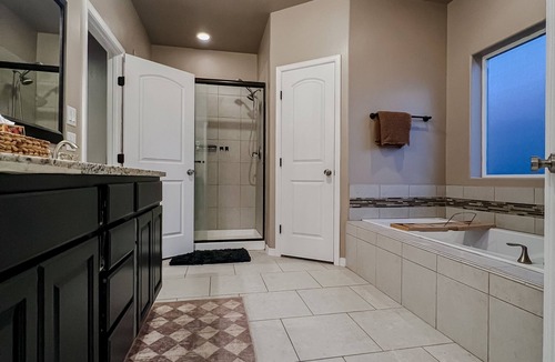 Carlsbad House | NEW! - 4 bedroom 3 bath. 5 beds! Families, corporate & FLETC Welcome