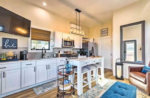 Willis Cabin | New-Build Waterfront Cabin, Lake Conroe