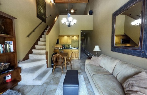 Purgatory Condo | New Listing! Epic Mountain Views! 2 Miles North of Purgatory! Heated Pool !