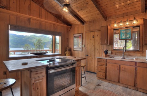 Bayfield Cabin | New Listing! Lakeview Cabin with Mountain Views, Deck, Grill, AC
