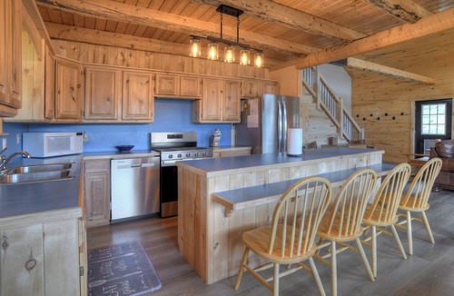 Creede Cabin | New Listing! Remodeled Mountain Cabin | OHVs Welcome | Views of Bristol Head