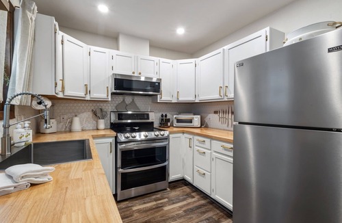 Ouray House | New Listing! River Front Mountain Views | Air Conditioning | Pet-friendly