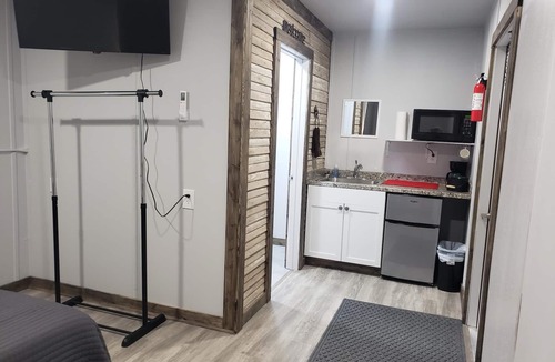 Santa Anna Apartment | New mini-suite 1 with view of Santa Anna Mountain
