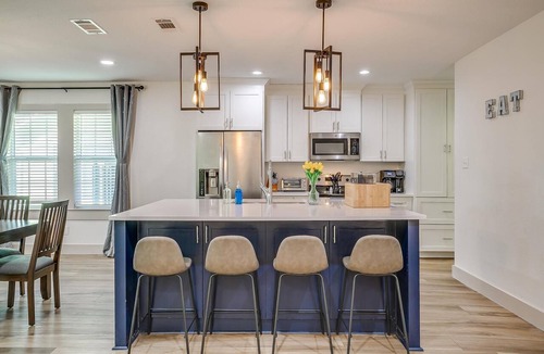 Arlington Heights Hotel | New! Near Dickies Arena and TCU