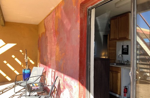 Tucumcari Apartment | New pet friendly 1 bedroom with kitchenette at the Iconic Apache Motel!