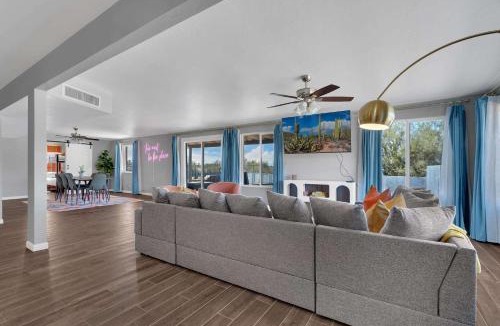 Tanuri Hills House | New Sonoran Oasis pool hot Tub Sleeps 12