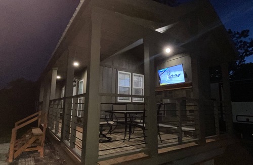 Franklin Estates House | New Tiny Home 3 Miles to Aggieland Campus!