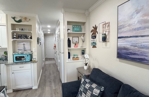 North Beach Condo | Newly Renovated Beach Condo with views of the ocean and downtown Corpus Christi!