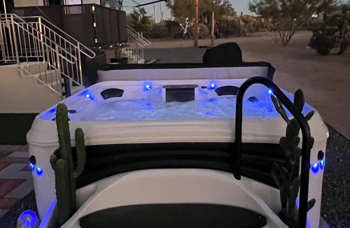 Picture Rocks House | Nice 1-bedroom recreational vehicle with AC in Tucson