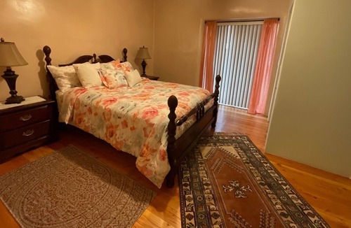 Los Griegos House | NM Style Comfort in Los Griegos, Beautiful Home *20% Discount weekly stays!*