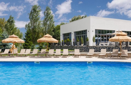 Sevan Hotel | Noy Land Resort