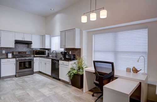 Stone Oak House | ONE STORY #Rental #Hospital #Nurses #Lackland #BMT #SixFlags #JBSA #Riverwalk