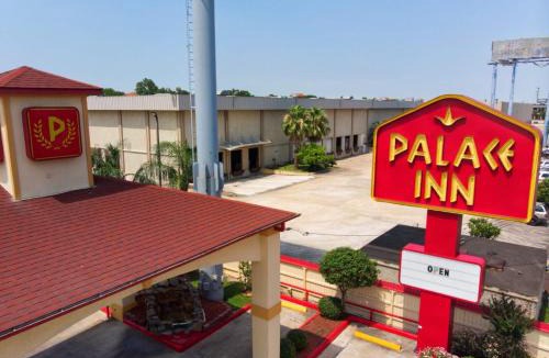 Foster Place Hotel | Palace Inn 610 & MLK