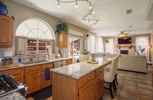 Westside House | Paradise Hills Oasis by Velo