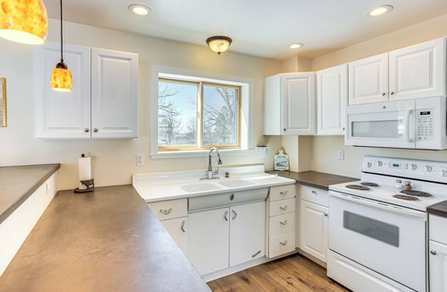 Mancos House | Patio & Mountain Views: Farmhouse in Mancos!
