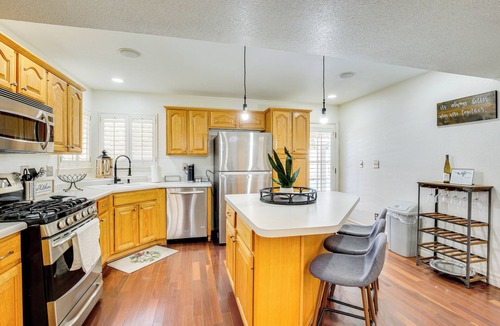 Horizon City House | Patio, Pool & Spa: Family Retreat in Horizon City!