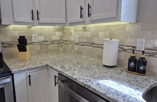 Lewisville House | Peaceful 3-bedroom house with putting green in charming Lewisville