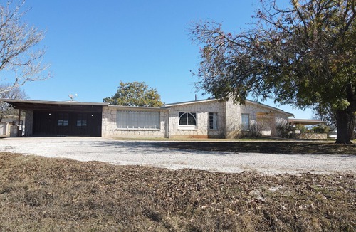 Kerrville House | Peaceful 4-bedroom house with AC in charming Kerrville on 5 acres.