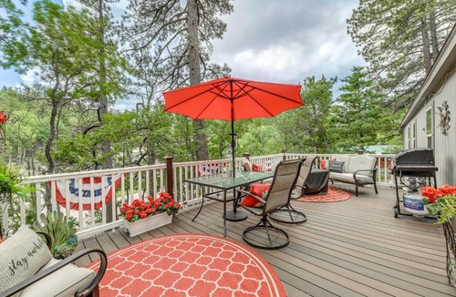 Cloudcroft House | Peaceful Cloudcroft Vacation Rental: Walk to Shops