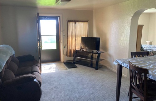 Alamosa Apartment | Peaceful country appeal 1-bedroom apartment next to Splashland