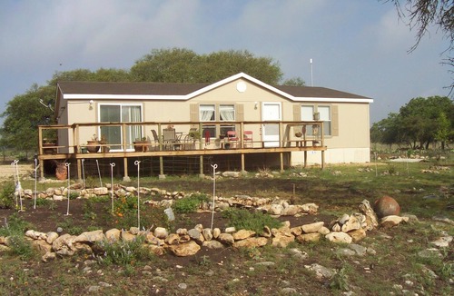 Harper House | Peaceful country getaway. Close to Kerrville and Fredicksburg