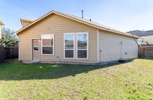Barker House | Peaceful Home Away From Home