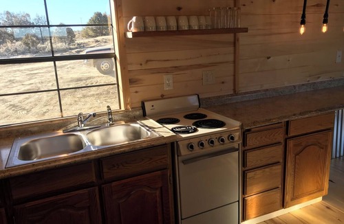 Aztec Cottage | Peaceful Rural Retreat Loft Stargazing