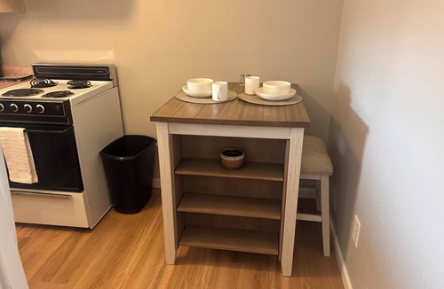 Southside Apartment | Perfect 1-bedroom apartment in enjoyable Santa Fe location