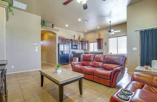 Las Cruces House | Pet-Friendly Getaway w/Mtn Views in Las Cruces!