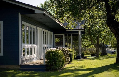 Graford House | PK Lake Retreat | Private Beach, Bring Your Boat, Ultimate Game Room & Hot Tub