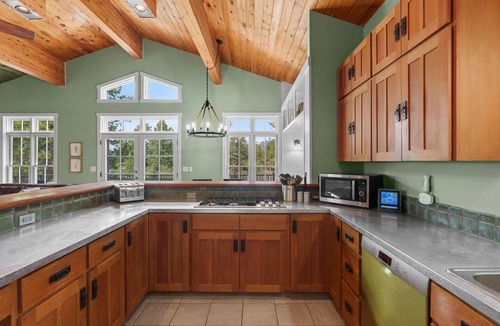 Durango House | Ponderosa Retreat | 10 min to Downtown | Mtn Views