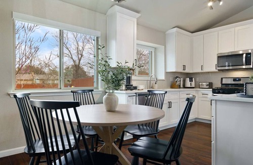Cedar Park Apartment | Pool, Games, King Suite - 3BR Sleeps 9