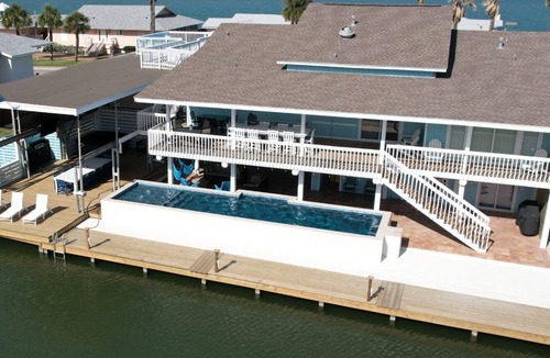 Key Allegro House | Poppy's Paradise - The Best Vacation Rental in Rockport!