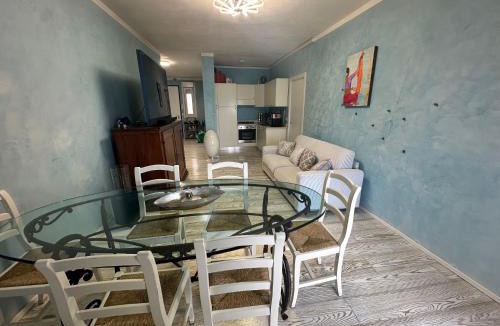 Old Town Apartment | President - Panorama del Mare - Agenzia Cocal