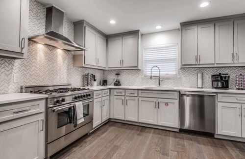 Far North Dallas House | Prestonwood Modern Gorgeous 4 Bed 3 Bath Home Pool Fast Wifi 2 Car Garage with EV charger!