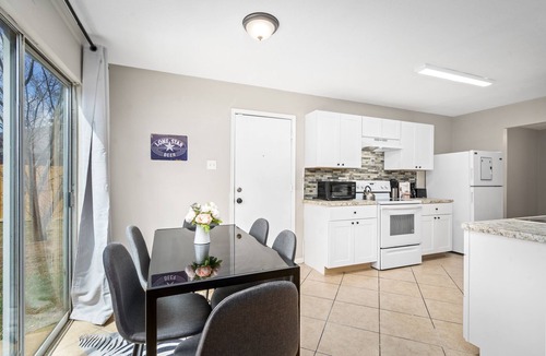 Cypress House | Price Drop! Entire 4BR[10% OFF]Home| Wi-Fi & More-MD