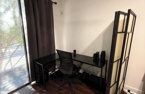Dallas Apartment | Prime and convenient 1-bedroom apartment in fabulous Oak Lawn Dallas!