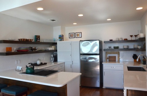 Enchanted Oaks House | Private Lakefront Getaway for the family
