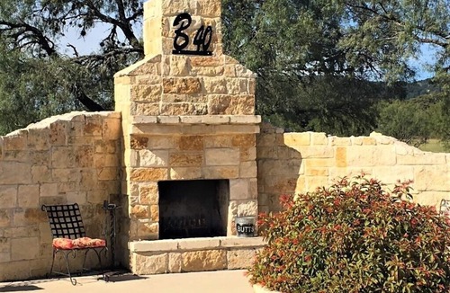 Rio Frio House | Private lodge/hotel-vibe property near the Frio River w/private pool on 5 acres