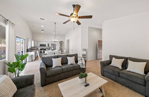 Orangewood North House | Private Oasis in NW Tucson