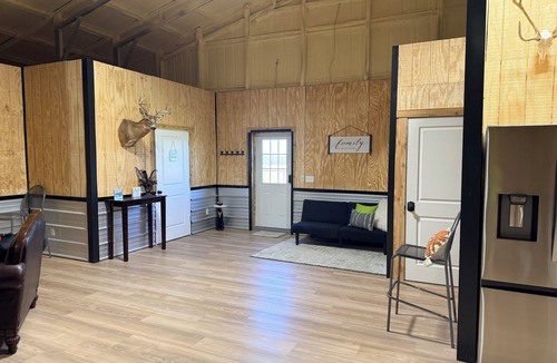 Lelia Lake House | PRIVATE RANCH with fishing, ATV riding area, gun range and more!
