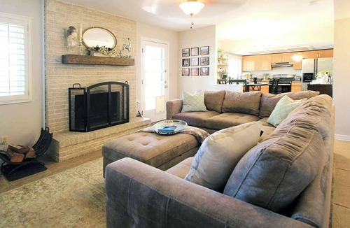 Sunset House | Professional’s dream home. Pet friendly. No pet fees. 3-BR, office, gym, laundry