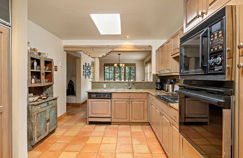 Quail Run House | Quail Run 717 | Kiva Fireplace | Private Patio | Golf Course | Pool & Hot Tub | Tennis & Pickleball
