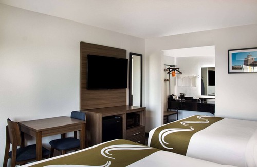 Southside Hotel | Quality Inn Santa Fe New Mexico