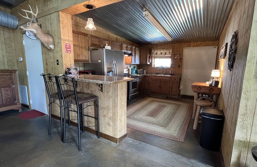 Tolar Apartment | Quiet Country Ranch Barn Apartment!