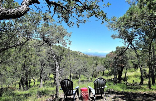 Sierra Vista Southeast House | Ramsey Canyon Bird Sanctuary Cabin: 9 Acres & Trails