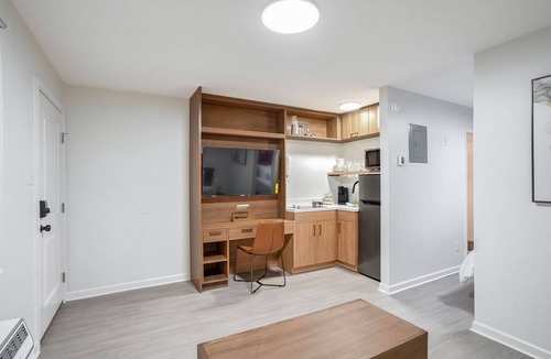 Jefferson Hotel | Redamo Suites