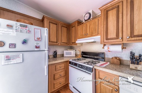 Ruidoso Downs Cabin | Redman Retreat | Grill, Chill & Unwind in the Pines Above the Track